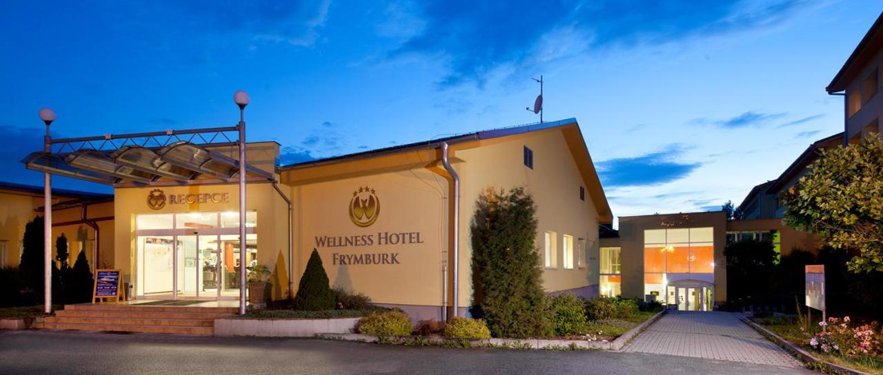 Hotel Frymburk Exterior foto